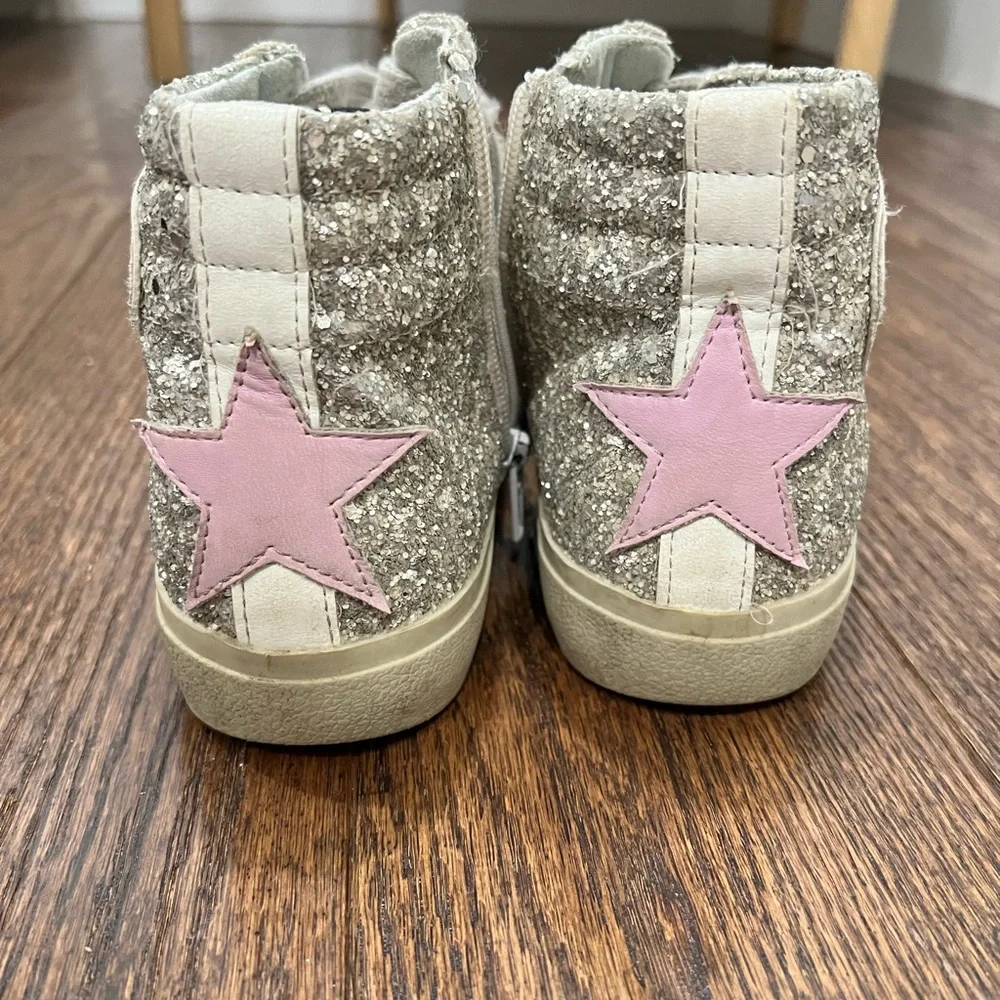 ShuShop Golden Goose Sneakers, silver with purple stars! Preppy, 7.5! - Picture 4 of 6